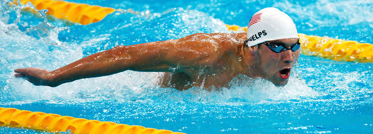 cách đeo kính bơi và mũ bơi của Michael Phelps